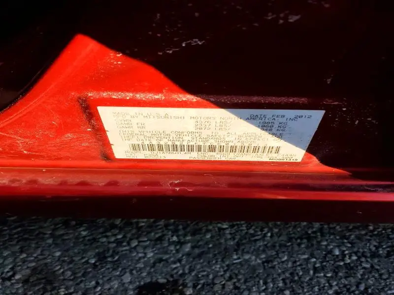 2012 MITSUBISHI GALANT FE  