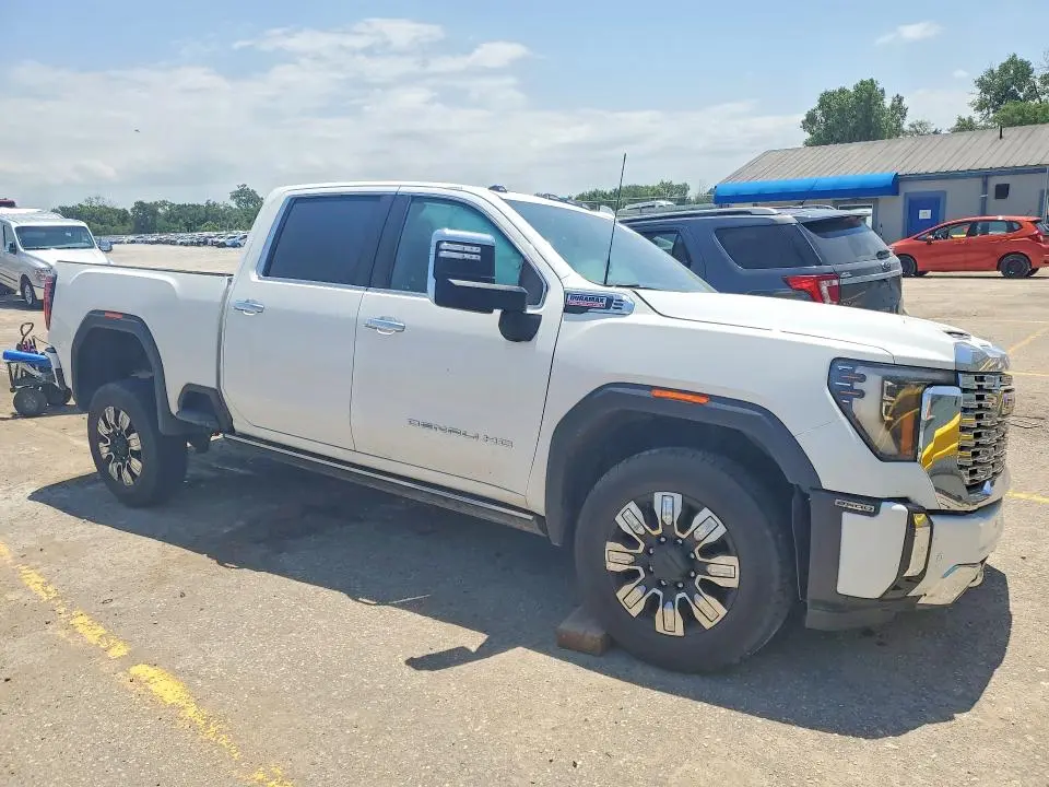 2024 GMC SIERRA K2500 DENALI  