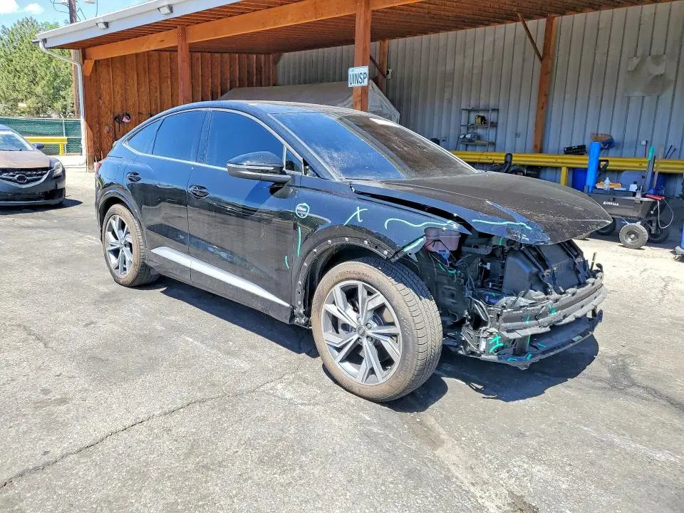 2024 AUDI Q4 E-TRON SPORTBACK PREMIUM  