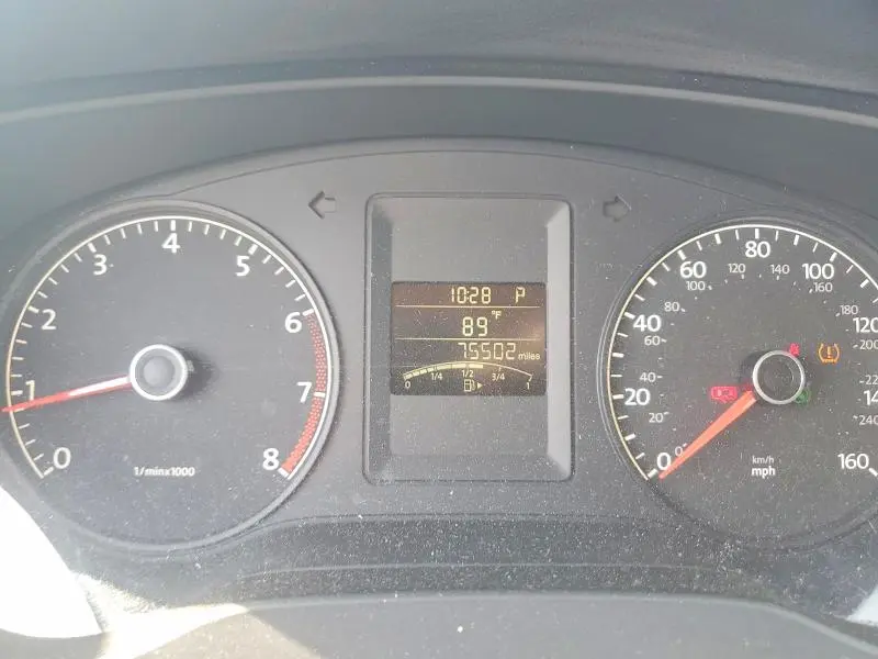 2011 VOLKSWAGEN JETTA SE  