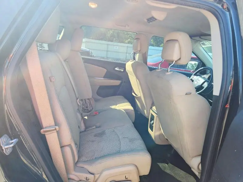 2019 DODGE JOURNEY SE  