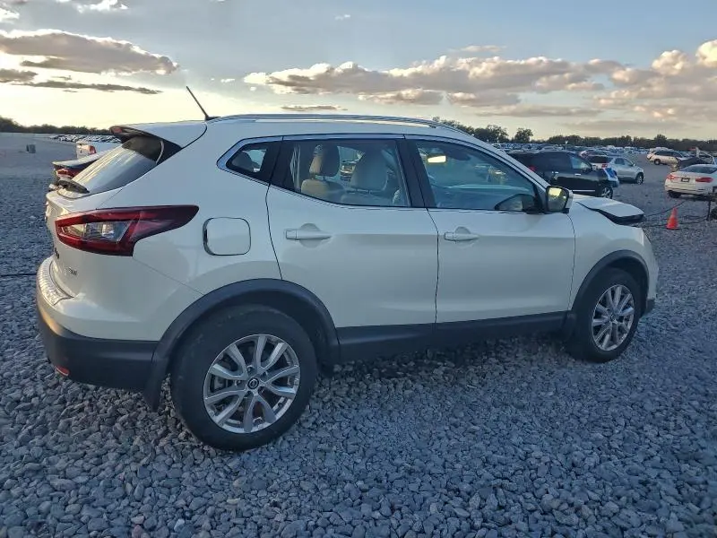 2021 NISSAN ROGUE SPORT SV  
