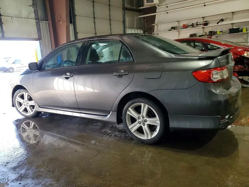 2013 TOYOTA COROLLA BASE  