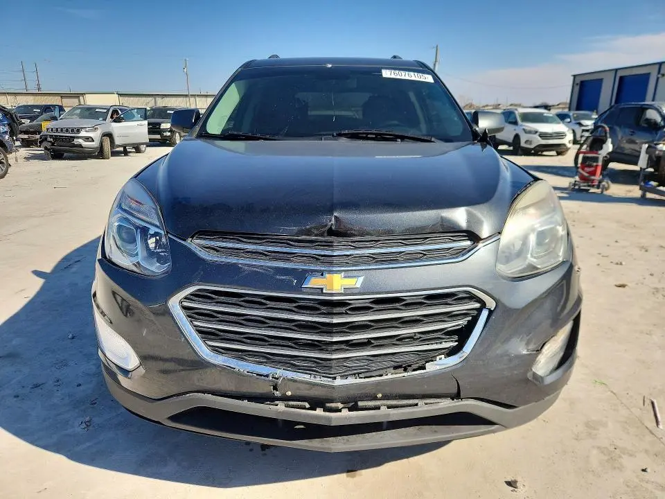 2017 CHEVROLET EQUINOX LT  