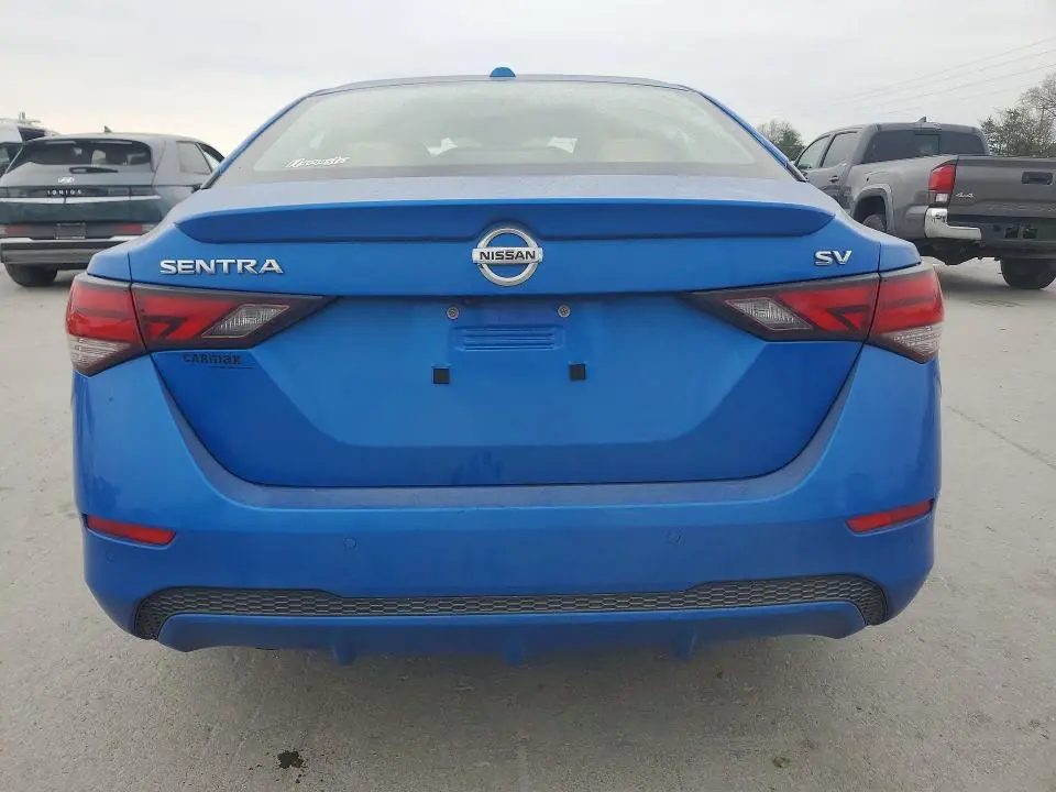 2023 NISSAN SENTRA SV  