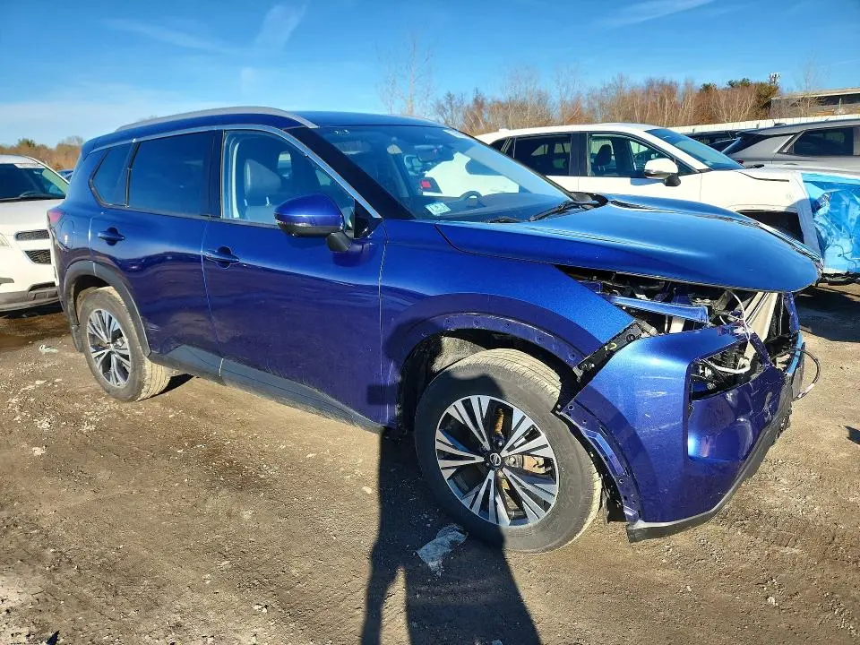 2021 NISSAN ROGUE SV  