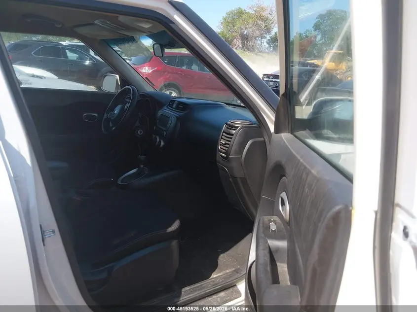 2017 KIA SOUL  