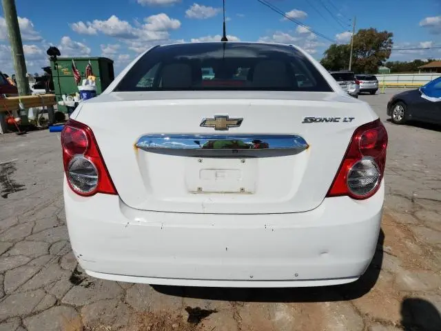2014 CHEVROLET SONIC LT  