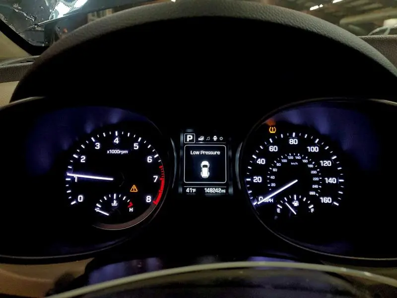 2017 HYUNDAI SANTA FE SPORT   