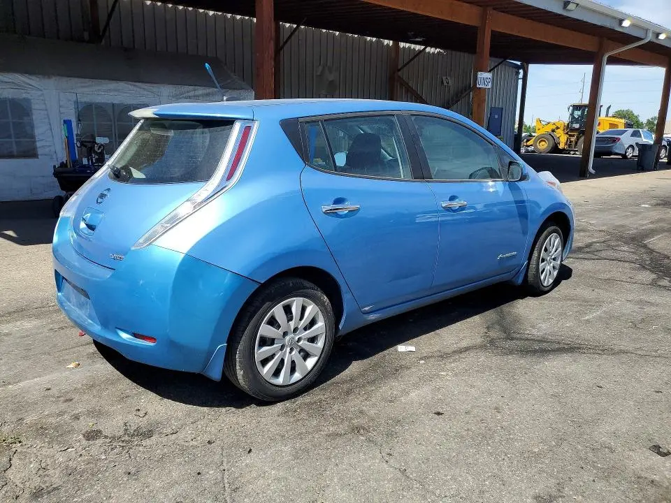2014 NISSAN LEAF S  