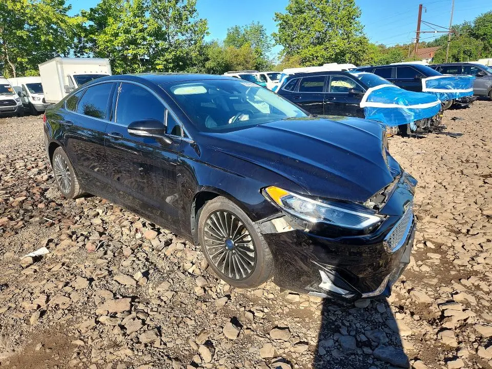 2020 FORD FUSION TITANIUM  