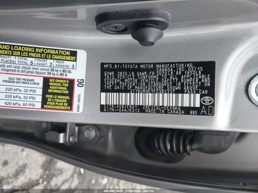 2015 TOYOTA COROLLA LE