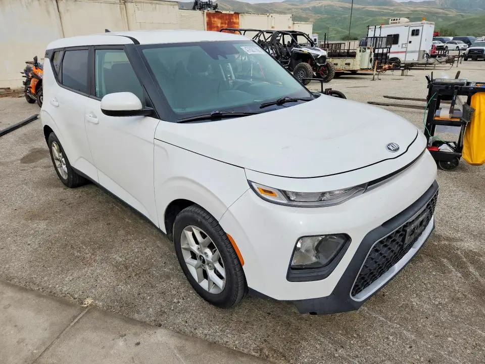 2020 KIA SOUL S  