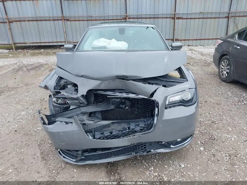 2018 CHRYSLER 300 300S AWD