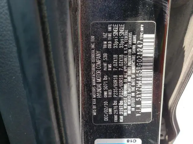 2011 HYUNDAI SANTA FE SE  