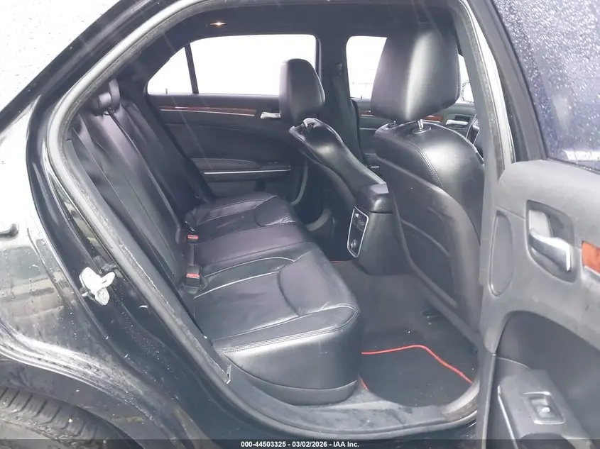 2013 CHRYSLER 300 MOTOWN