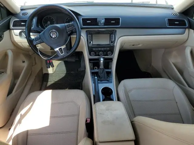 2014 VOLKSWAGEN PASSAT SE  