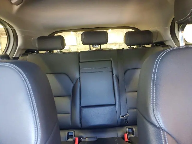 2015 MERCEDES-BENZ GLA 250  