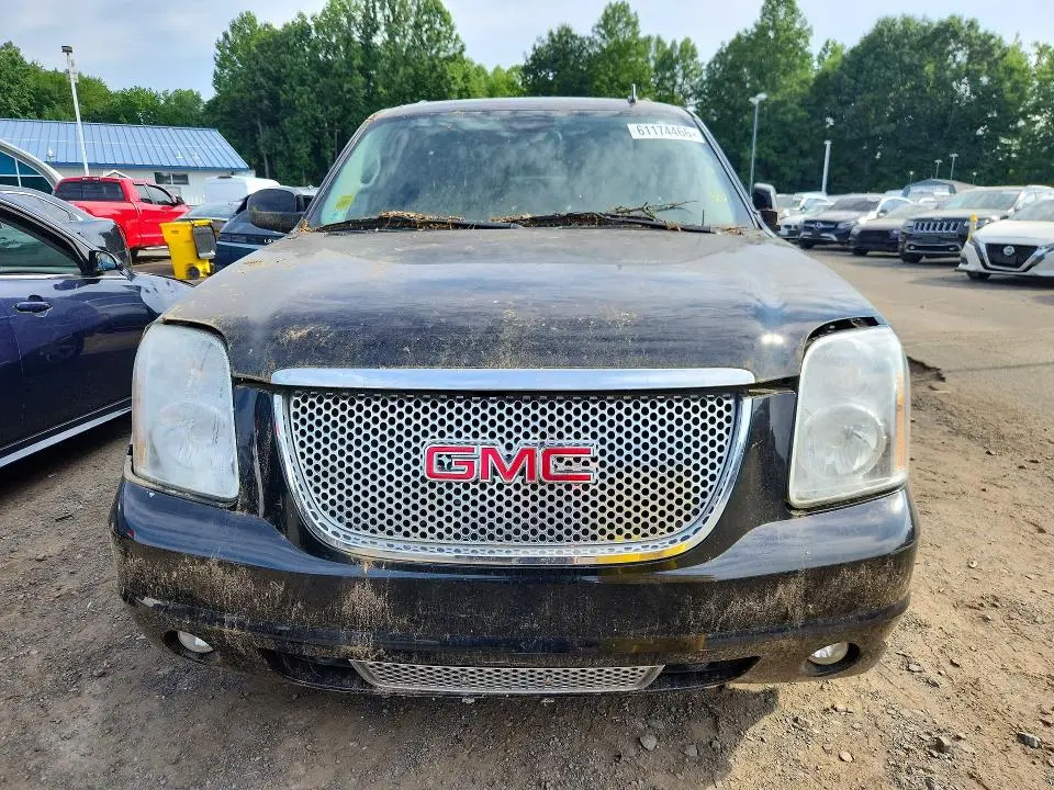 2012 GMC YUKON DENALI  