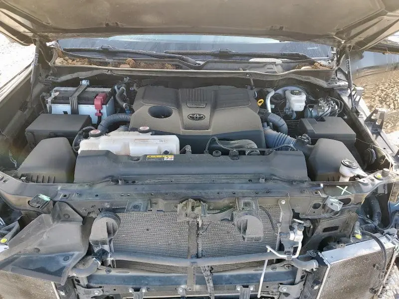 2023 TOYOTA TUNDRA CREWMAX PLATINUM  
