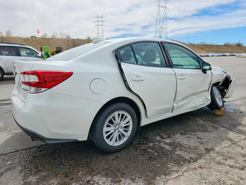 2017 SUBARU IMPREZA PREMIUM  