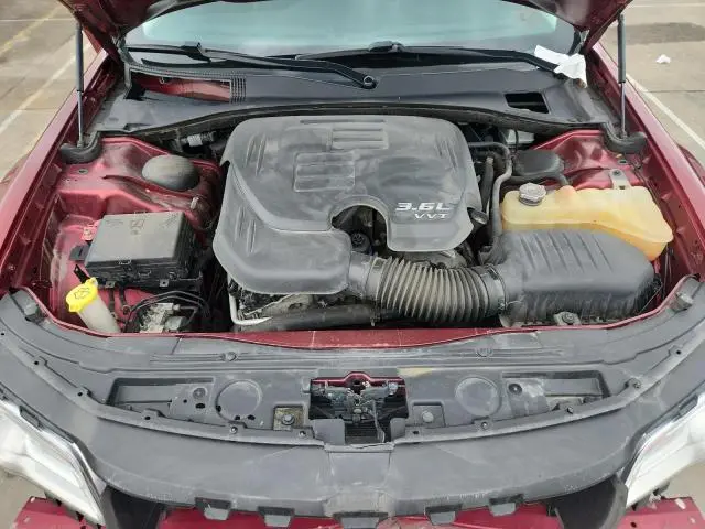 2016 CHRYSLER 300 LIMITED  