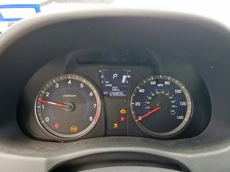 2013 HYUNDAI ACCENT GLS  