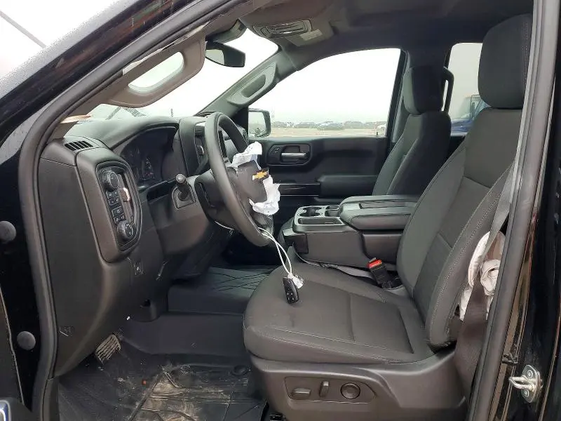 2024 CHEVROLET SILVERADO K1500 CUSTOM  