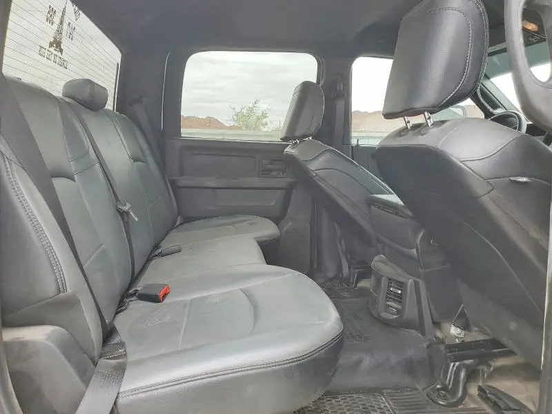 2025 RAM 2500 TRADESMAN  