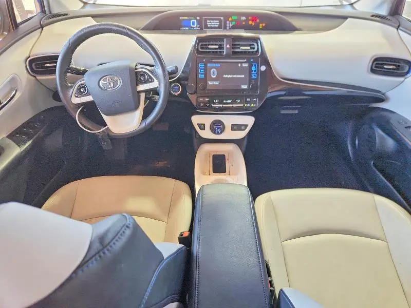 2016 TOYOTA PRIUS FOUR TOURING  