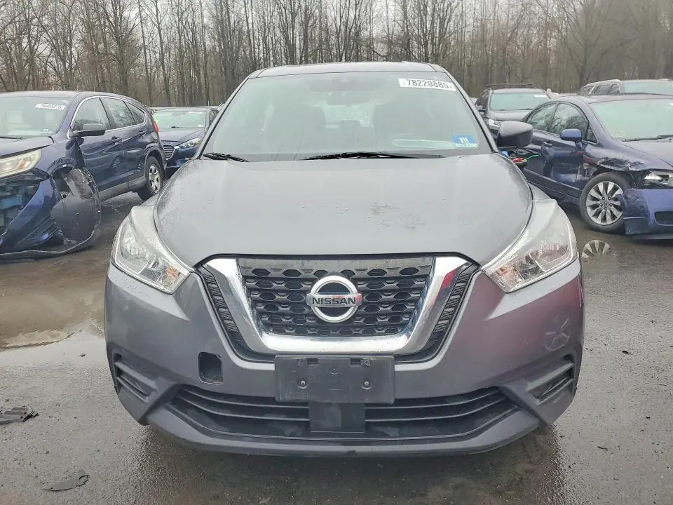 2020 NISSAN KICKS S  