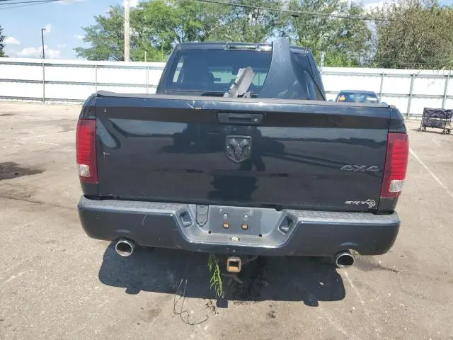 2014 RAM 1500 ST  