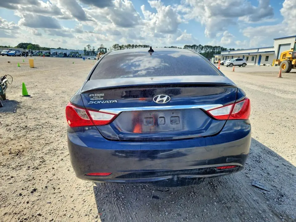 2013 HYUNDAI SONATA GLS  