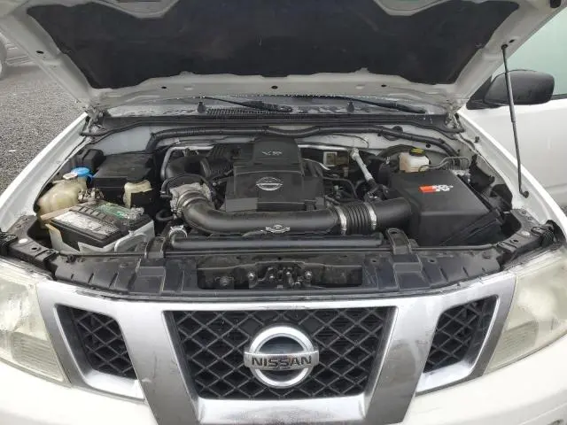 2014 NISSAN FRONTIER S  