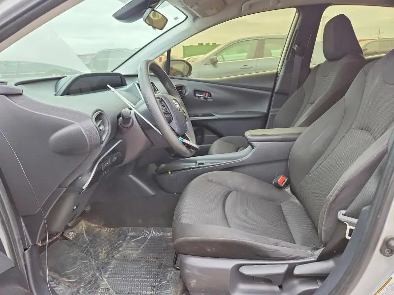 2022 TOYOTA PRIUS   