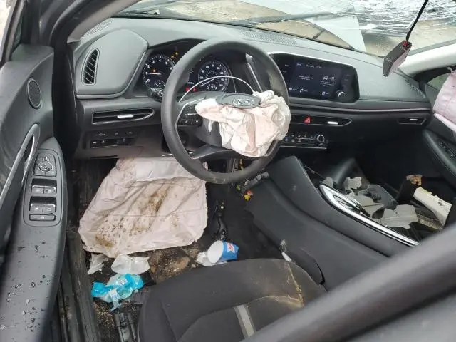 2023 HYUNDAI SONATA SE