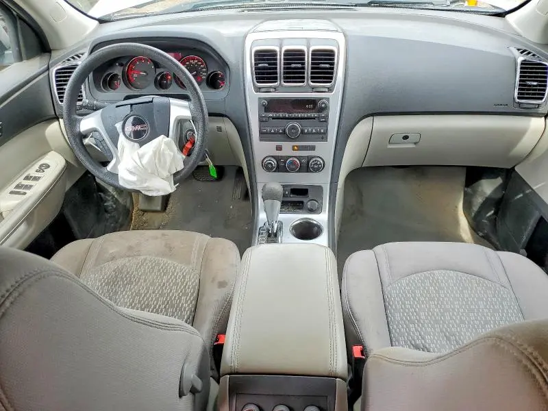 2011 GMC ACADIA SLE  