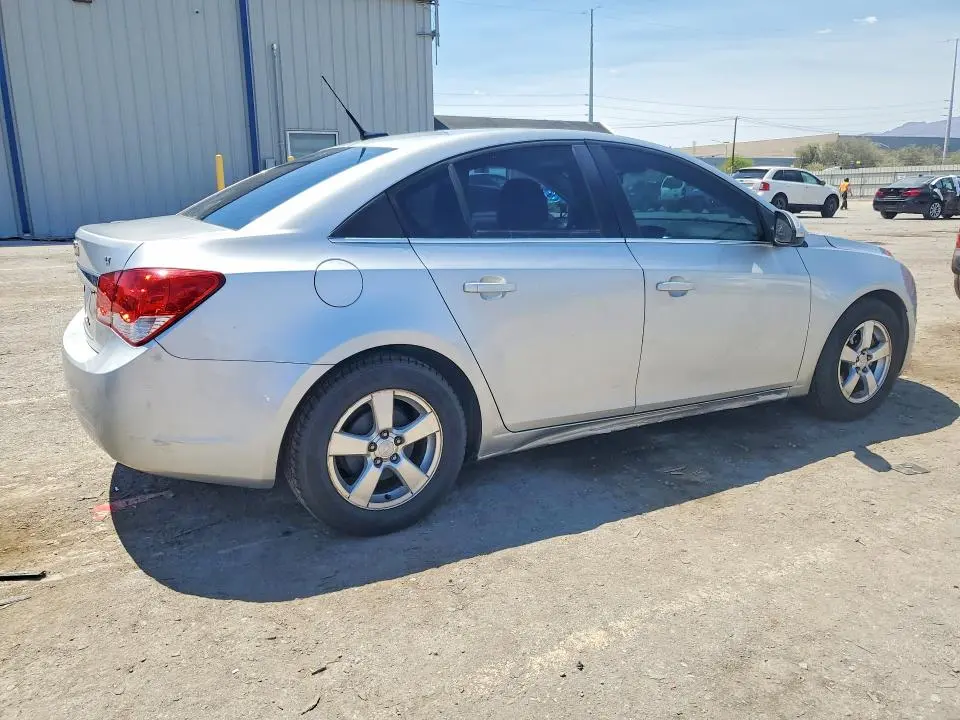 2012 CHEVROLET CRUZE LT  