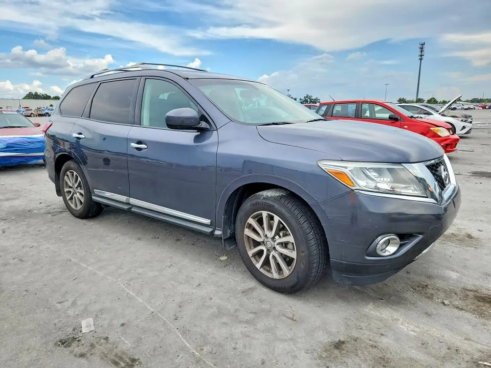 2014 NISSAN PATHFINDER S  
