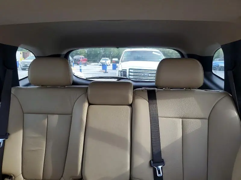 2011 HYUNDAI SANTA FE LIMITED  