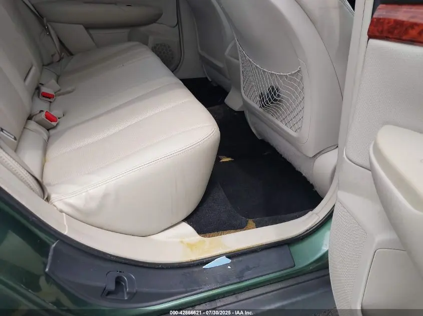 2011 SUBARU OUTBACK 2.5I LIMITED
