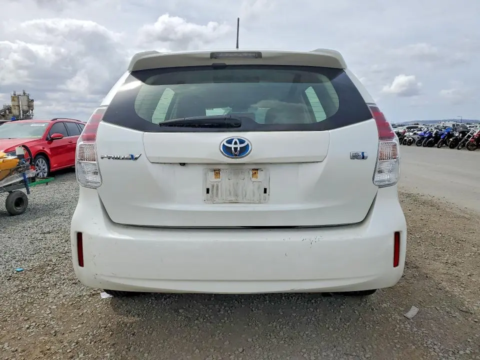 2015 TOYOTA PRIUS   