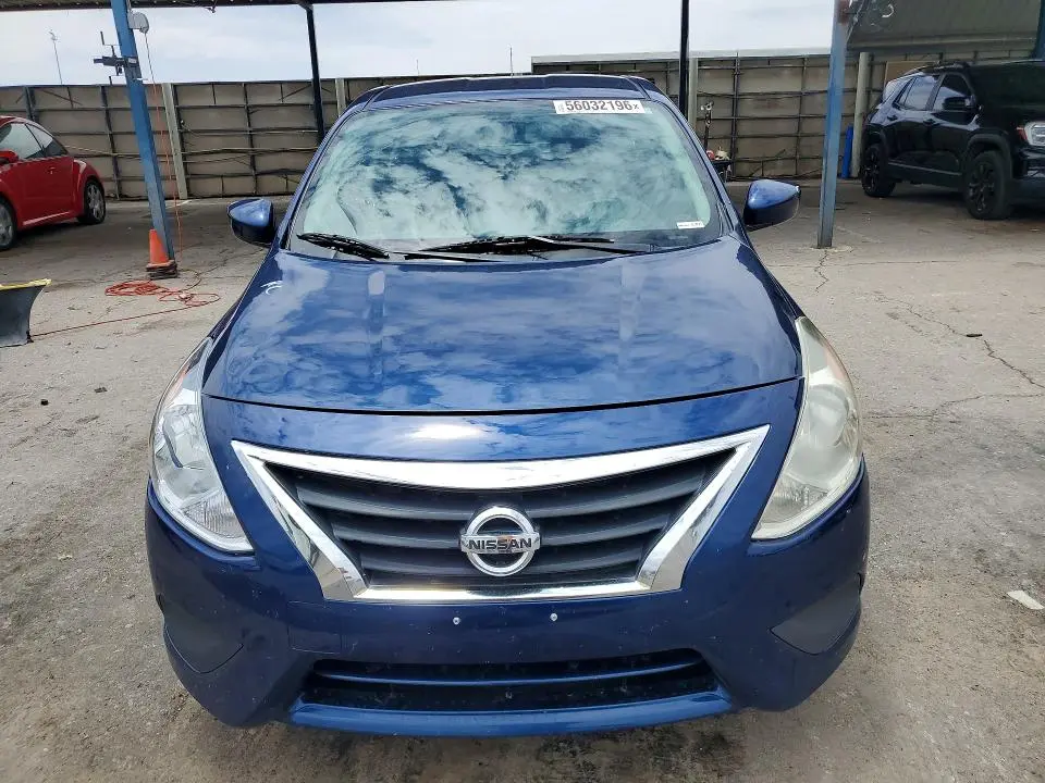 2019 NISSAN VERSA SV  