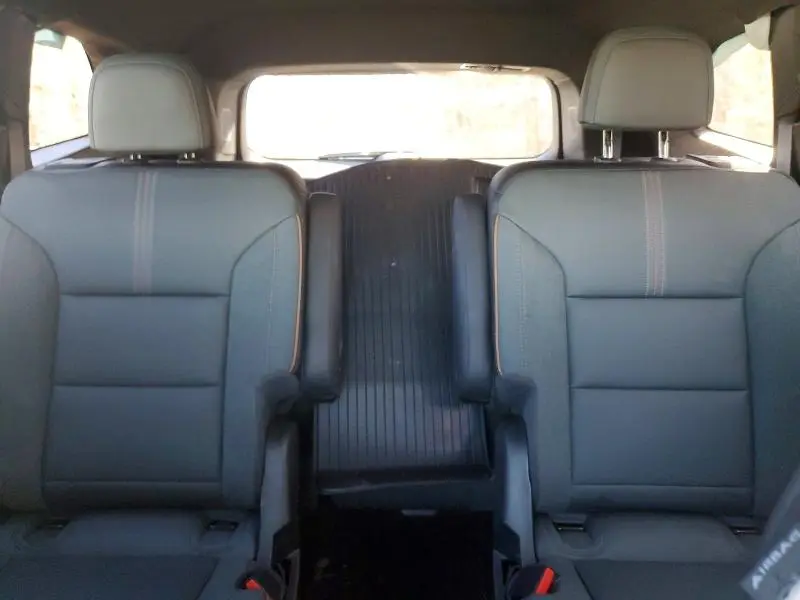 2025 GMC ACADIA ALL TERRAIN  