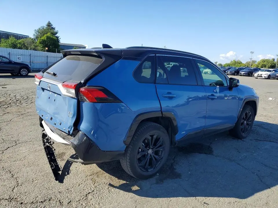 2025 TOYOTA RAV4 XSE  
