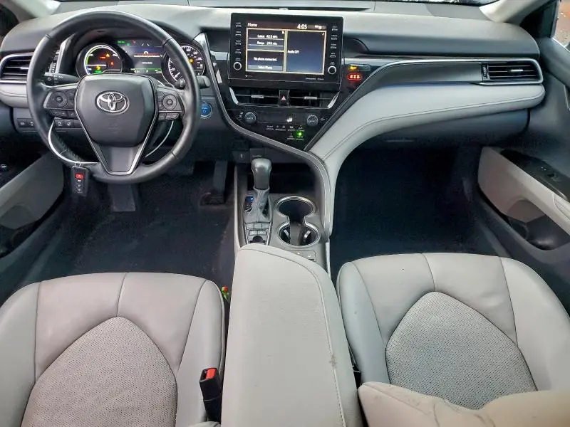 2021 TOYOTA CAMRY BASE  