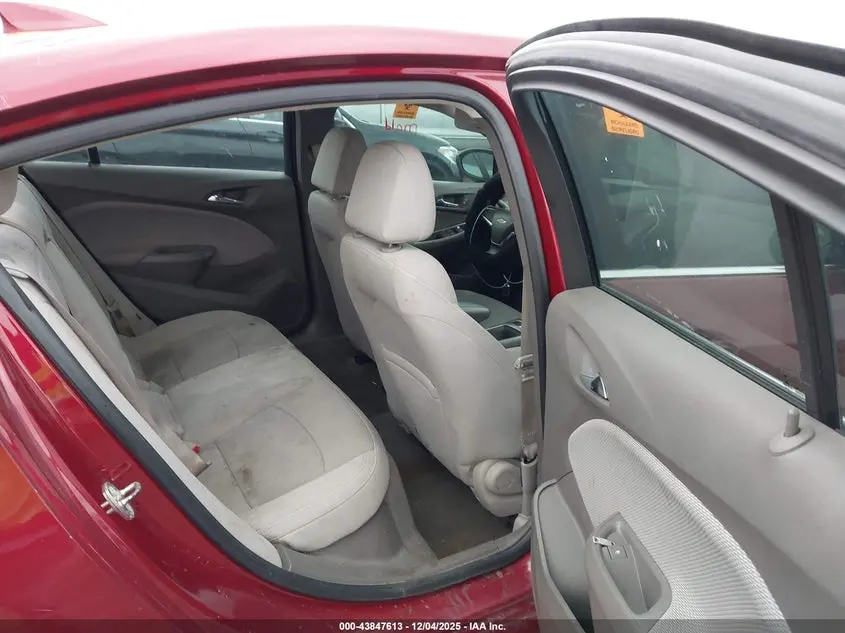 2018 CHEVROLET CRUZE LT AUTO