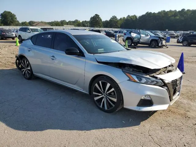 2020 NISSAN ALTIMA SR