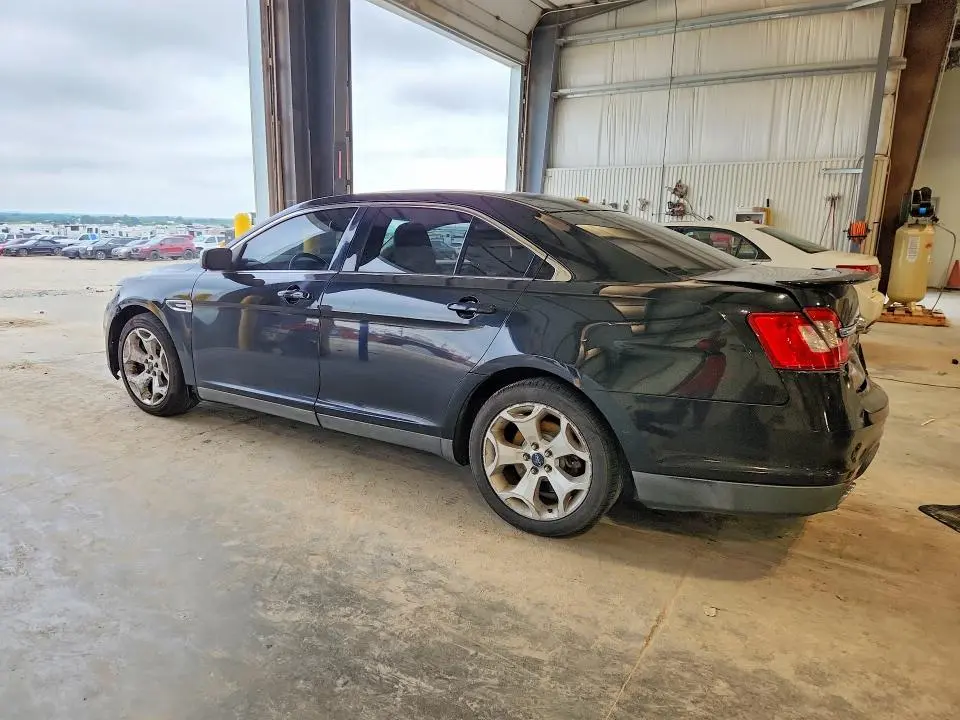 2011 FORD TAURUS SEL  