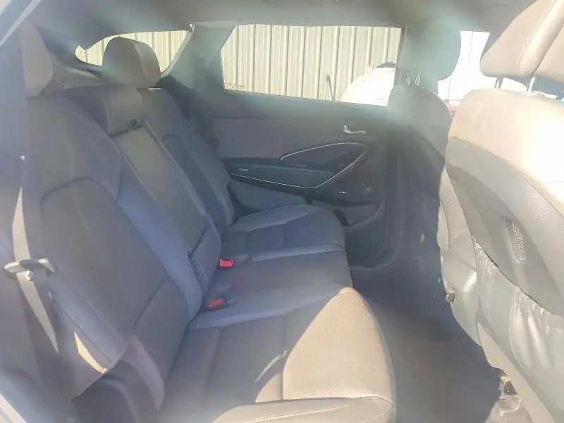 2017 HYUNDAI SANTA FE SE ULTIMATE  